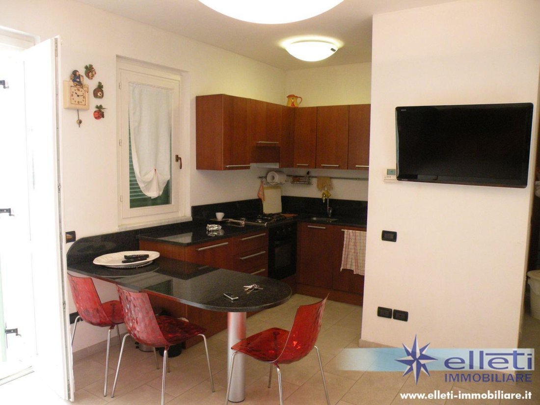Apartment in Marina di Massa Centro, Massa, Italy 2 - 12568564