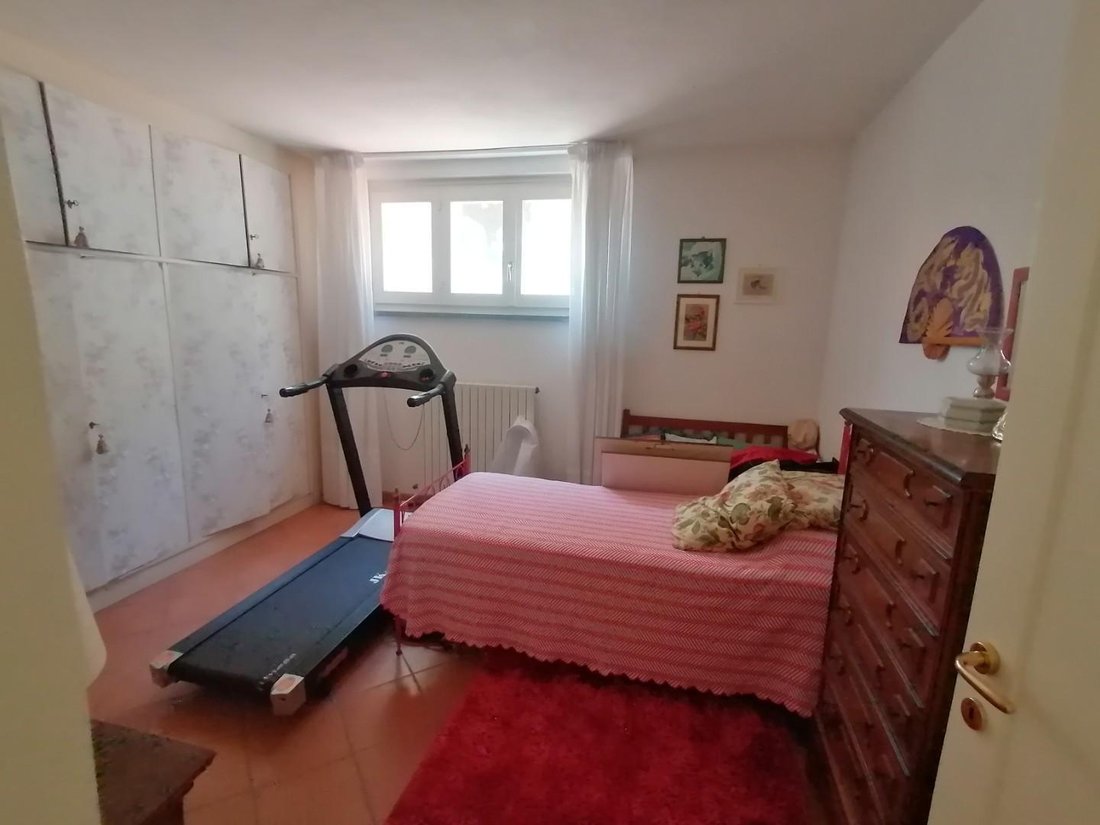 Villa in Pieve di Brancoli, Lucca, Tuscany 4 - 12568077