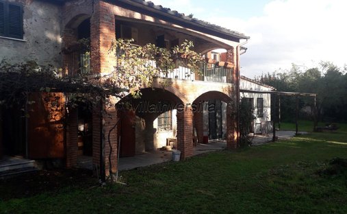 Tonfano, Pietrasanta, Italy 1