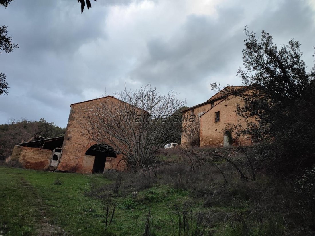 Casole d'Elsa, Tuscany, Italy 2 - 12567386