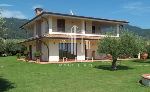 Villa in Quercioli - Rinchiostra, Massa, Tuscany 1