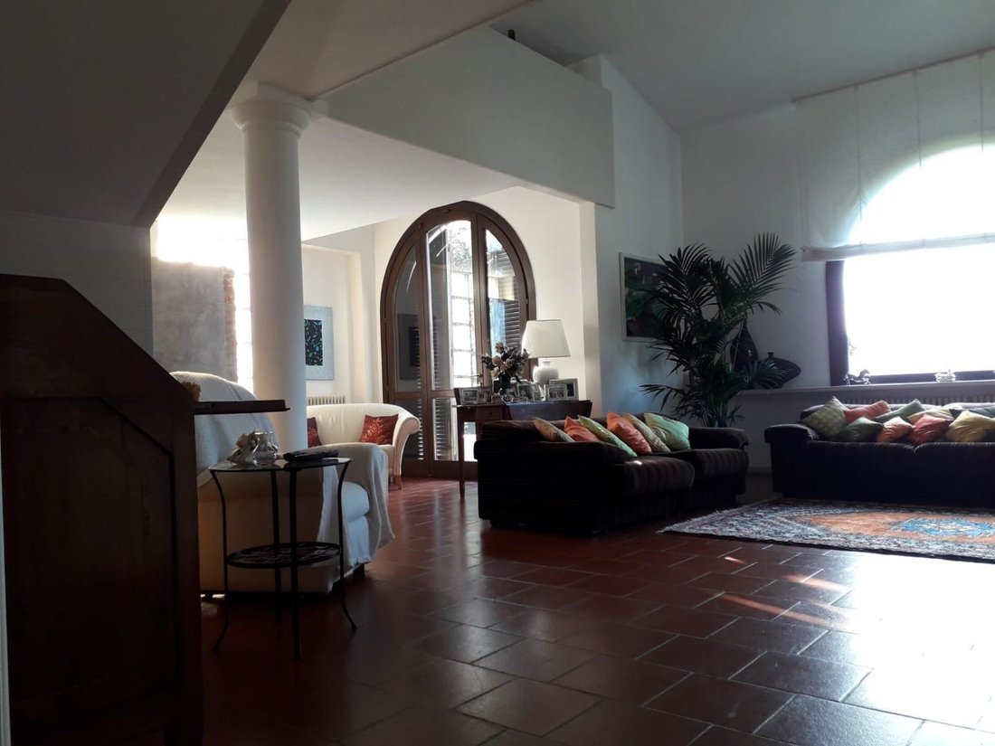 Villa in San Miniato, Tuscany, Italy 4 - 12567103