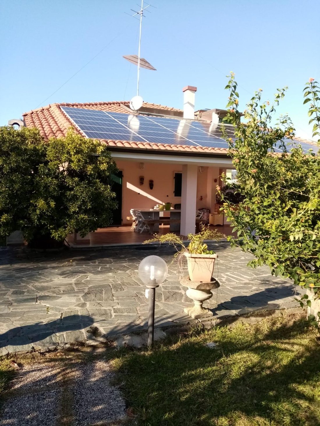 Villa in Marina di Carrara, Tuscany, Italy 1 - 12567808