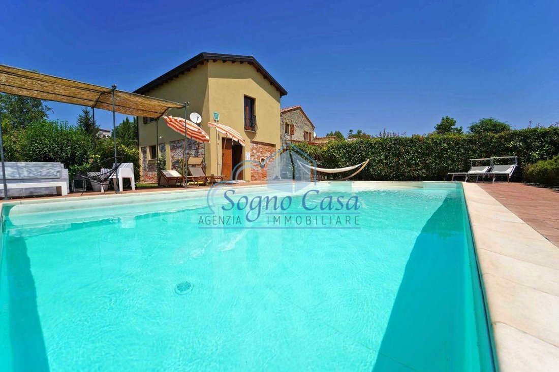 Villa in Serricciolo, Tuscany, Italy 2 - 12568620