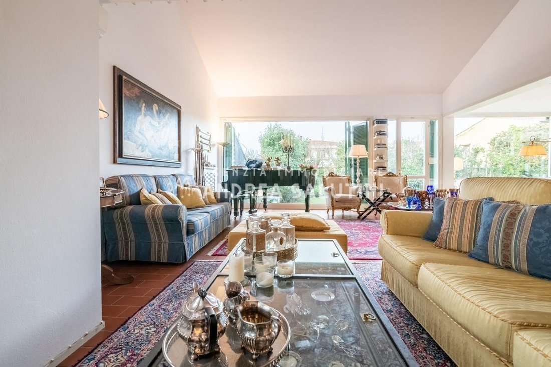 Villa in Ponsacco, Tuscany, Italy 5 - 12568618
