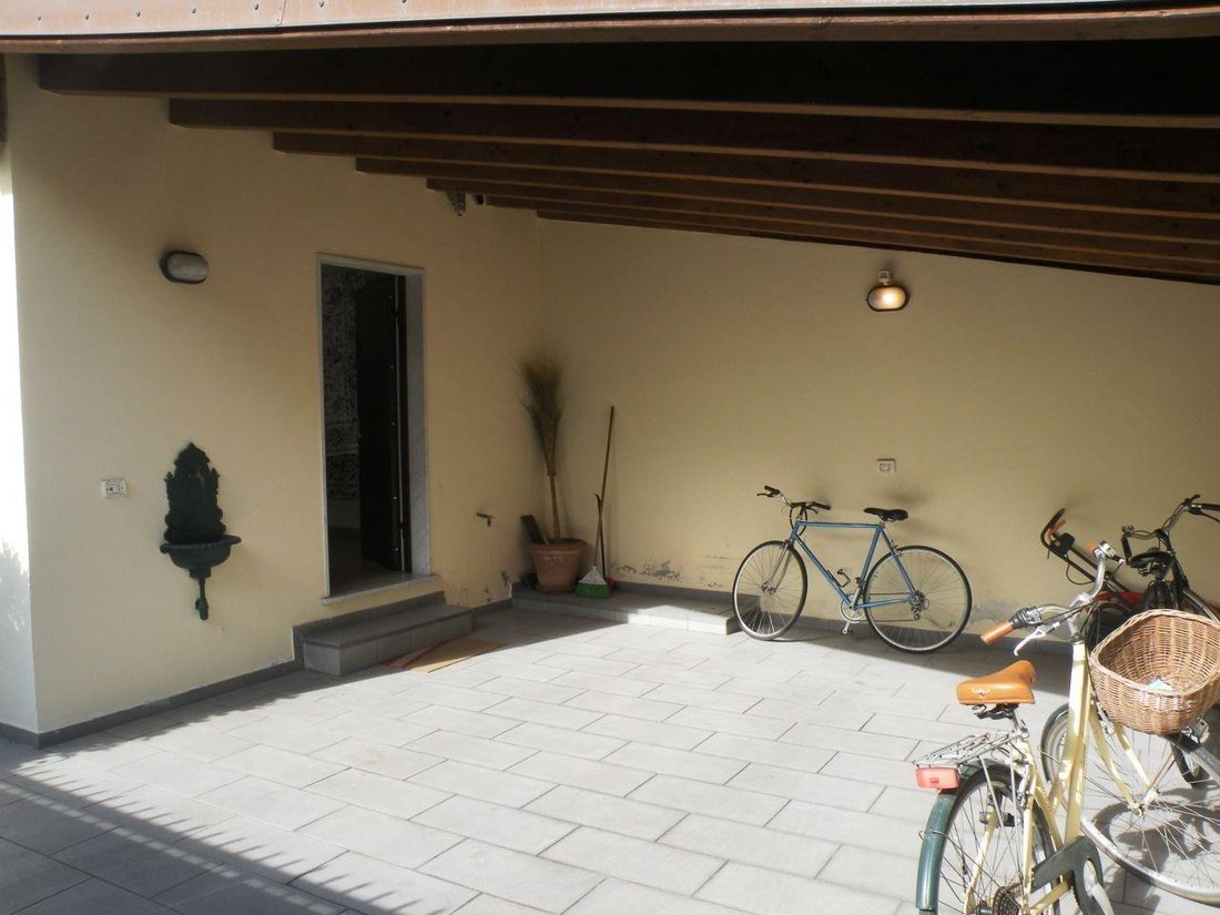 Country House in Ronchi, Massa, Italy 4 - 12569105