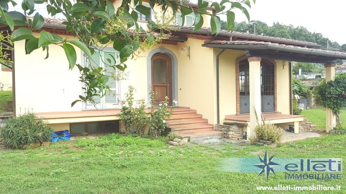 Villa in San Carlo Terme, Massa, Tuscany 2 - 12569353