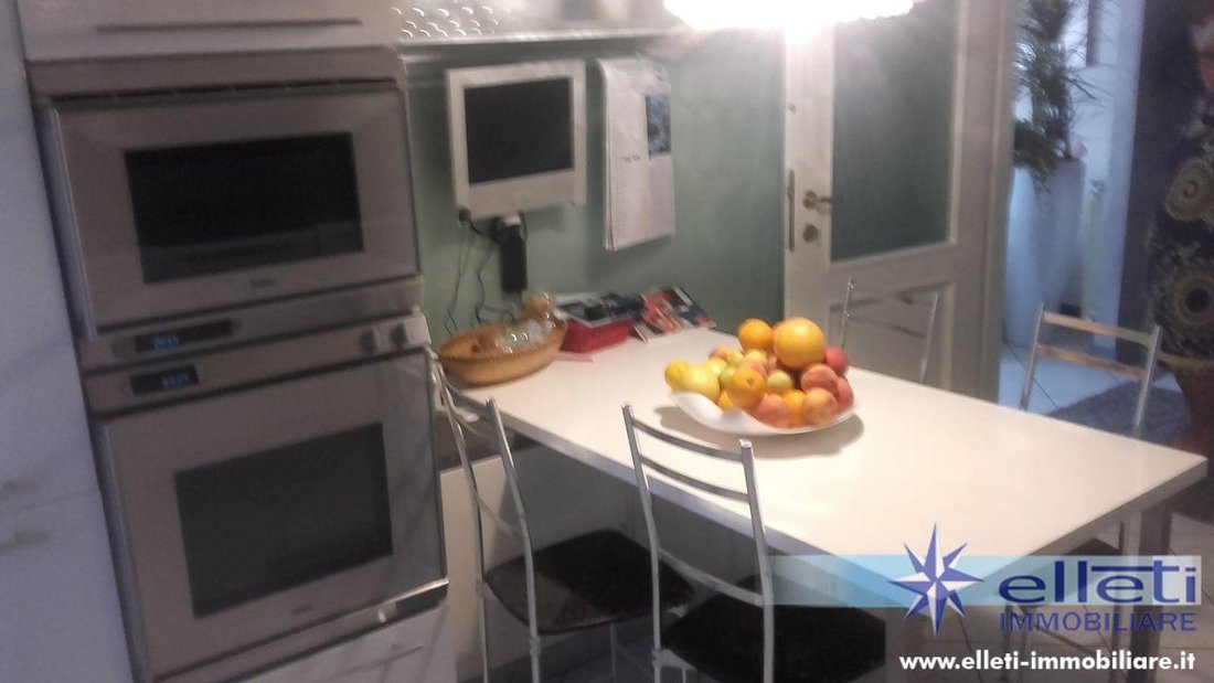 Penthouse in Center, Massa, Italy 3 - 12569403