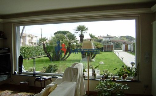 Villa in Lido di Camaiore, Camaiore, Tuscany 1