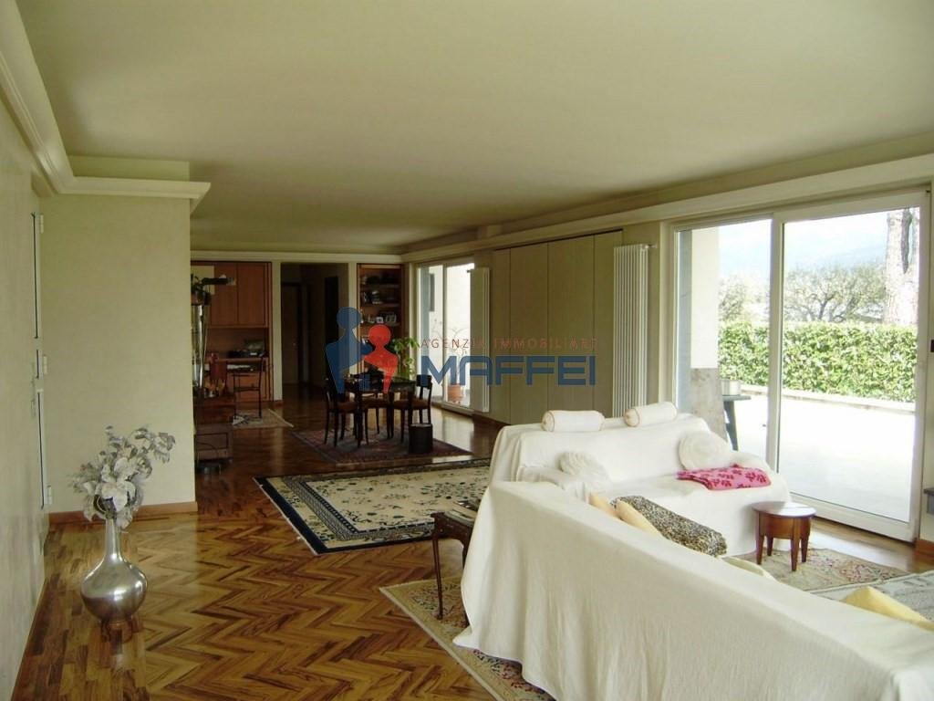 Villa in Lido di Camaiore, Camaiore, Tuscany 5 - 12569430