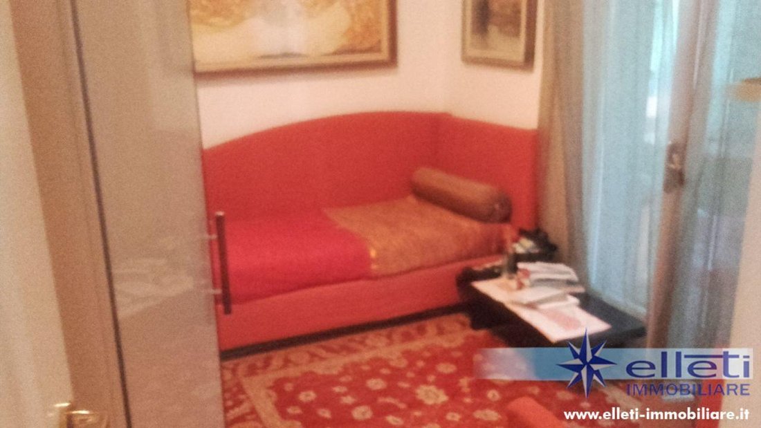Penthouse in Center, Massa, Italy 5 - 12569403