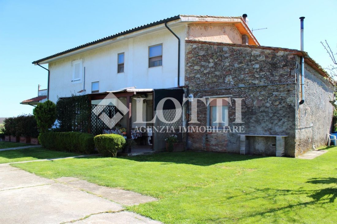 House in Bientina, Tuscany, Italy 3 - 12569123