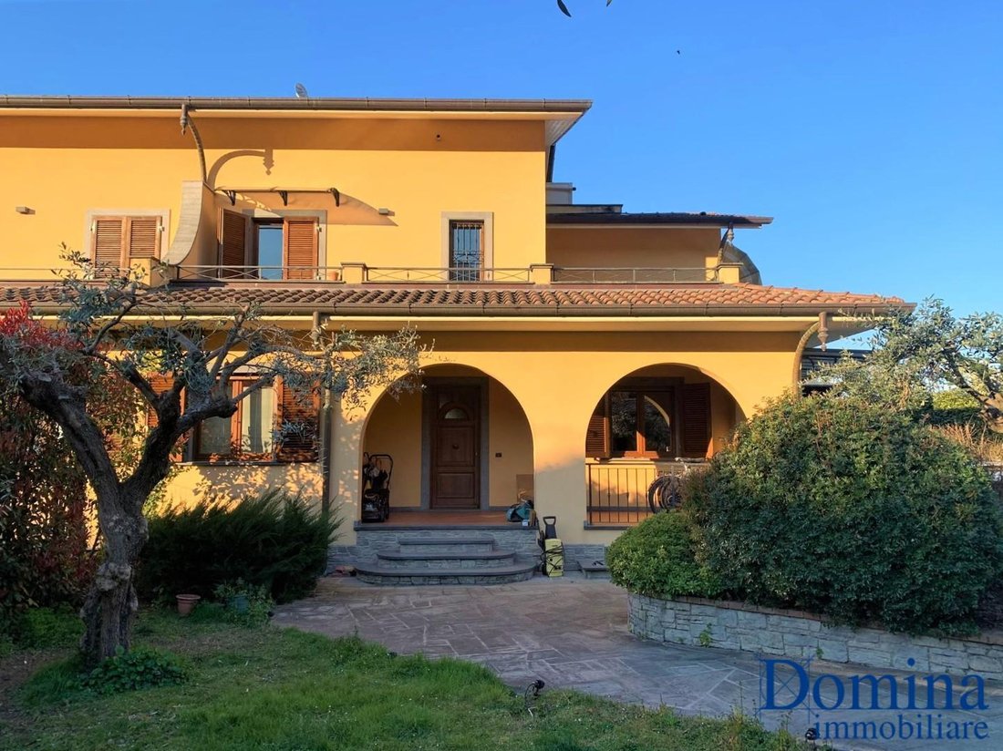 Country House in Capanne-Prato-Cinquale, Montignoso, Tuscany 2 - 12568932