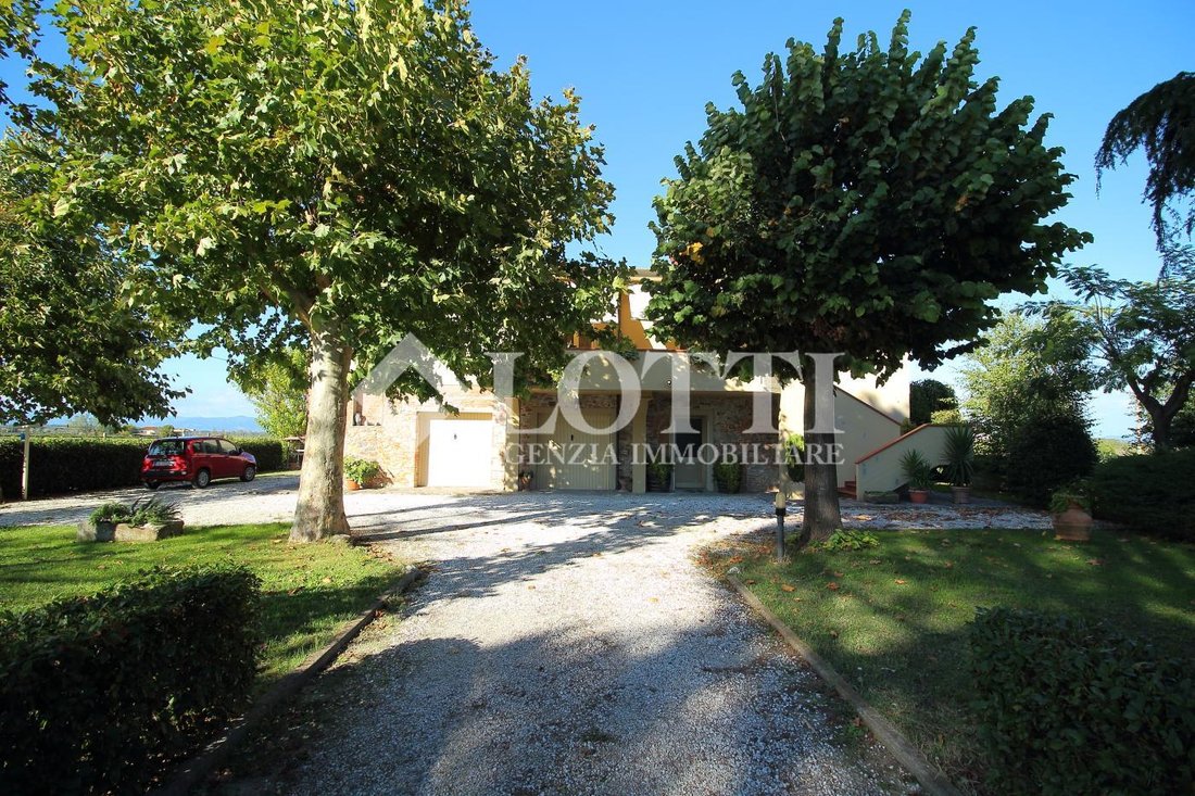 House in Bientina, Tuscany, Italy 5 - 12569150