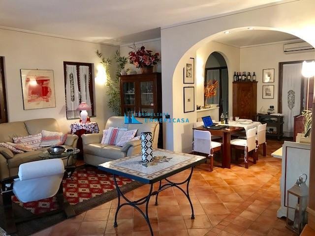 Villa in Cinquale, Montignoso, Tuscany 1 - 12569507