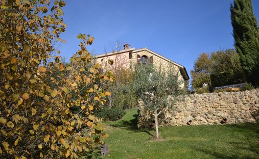 Country House in Monteriggioni, Tuscany, Italy 1