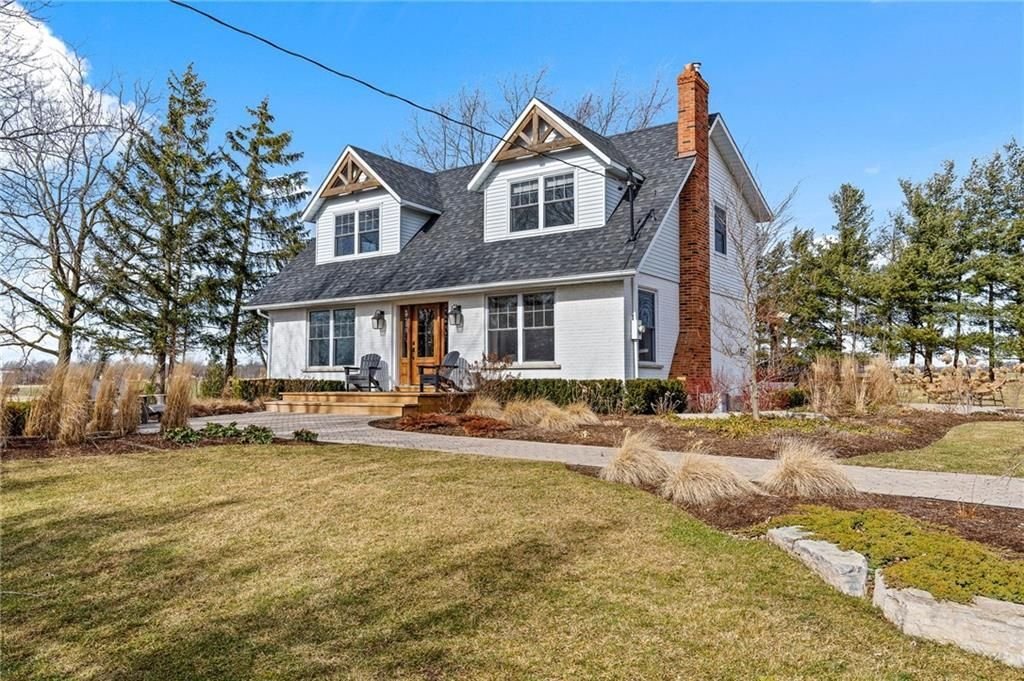 Nestled In The Heart Of Niagara's Countryside !! In Lincoln, Ontario