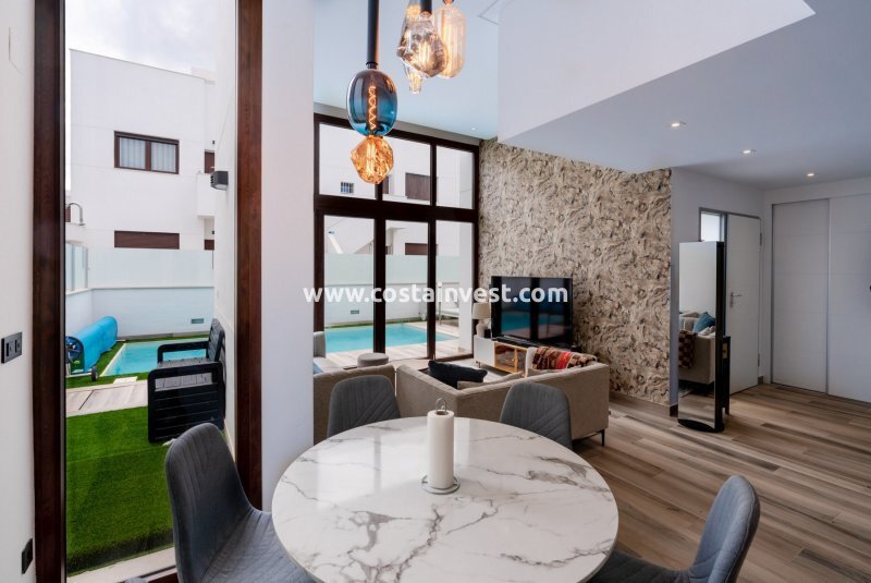 Villa in Torrevieja, Valencian Community, Spain 5 - 12570273