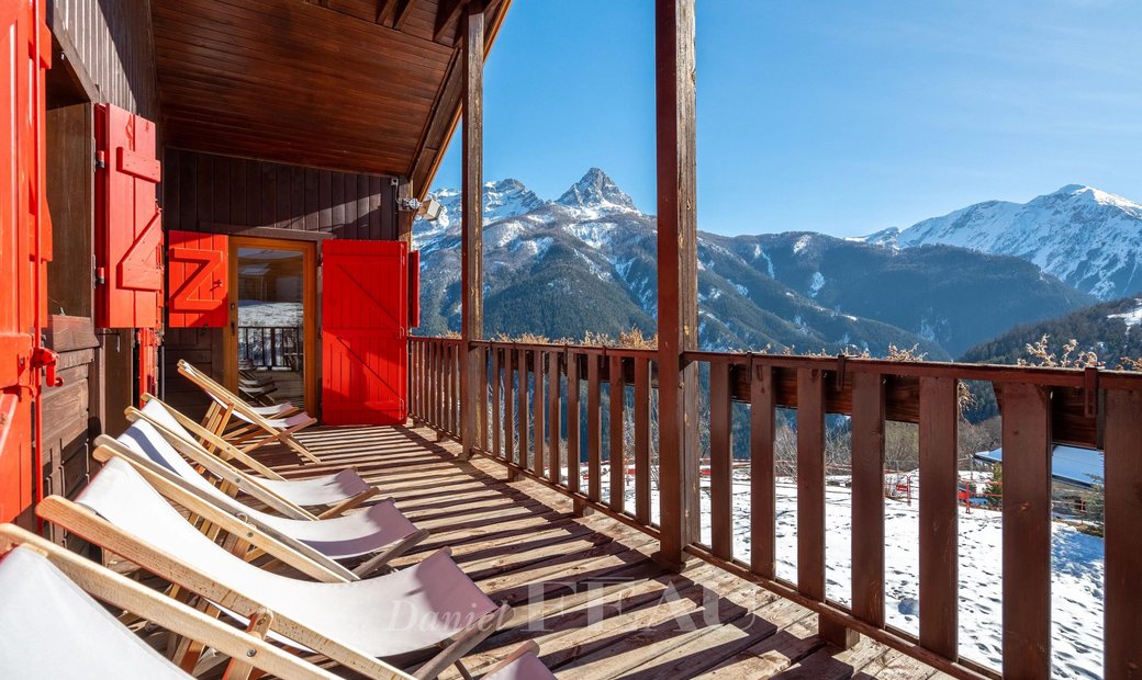 Pra Loup A Superb In Fours, Provence Alpes Côte D'azur, France For Sale (12571536)