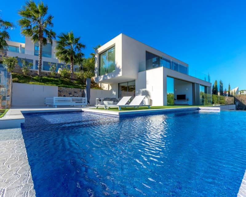 Villa in Orihuela, Valencian Community, Spain 2 - 12573459