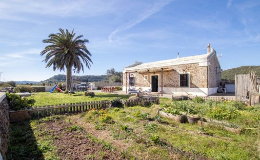 Casa de Campo en Mahón, Islas Baleares, España 1