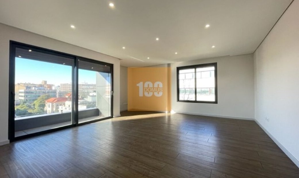 Apartment 3 Bedrooms Sale Porto In Porto, Porto District, Portugal For