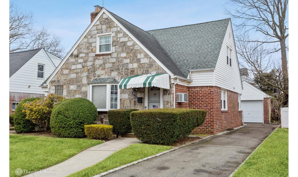 House New Hyde Park Dans New Hyde Park, état De New York, états Unis à