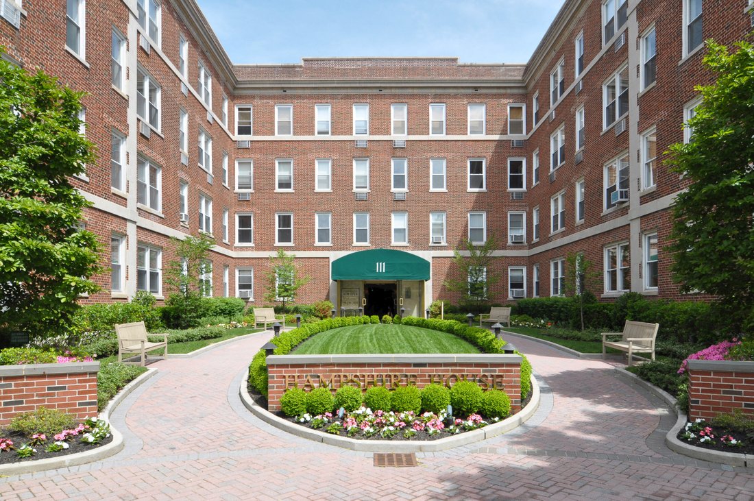 111 Seventh Street, Garden City, Ny, In Garden City, New York, United States For Sale (12579381)