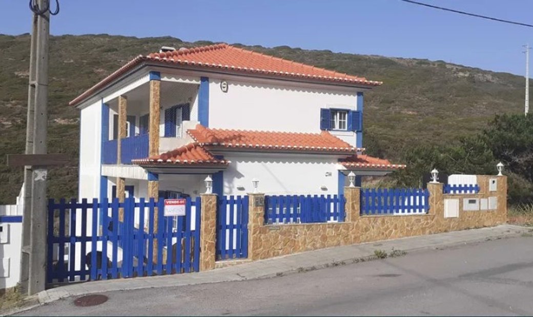 Maison 6 P Ericeira In Ericeira, France For Sale (12576448)