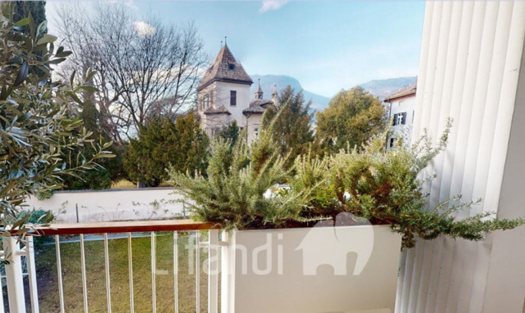 Bolzano Apartment Dans Bolzano, Italy à Vendre (12576003)