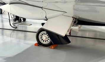 Pristine German Embraer Legacy 500 - one privet Owner since new