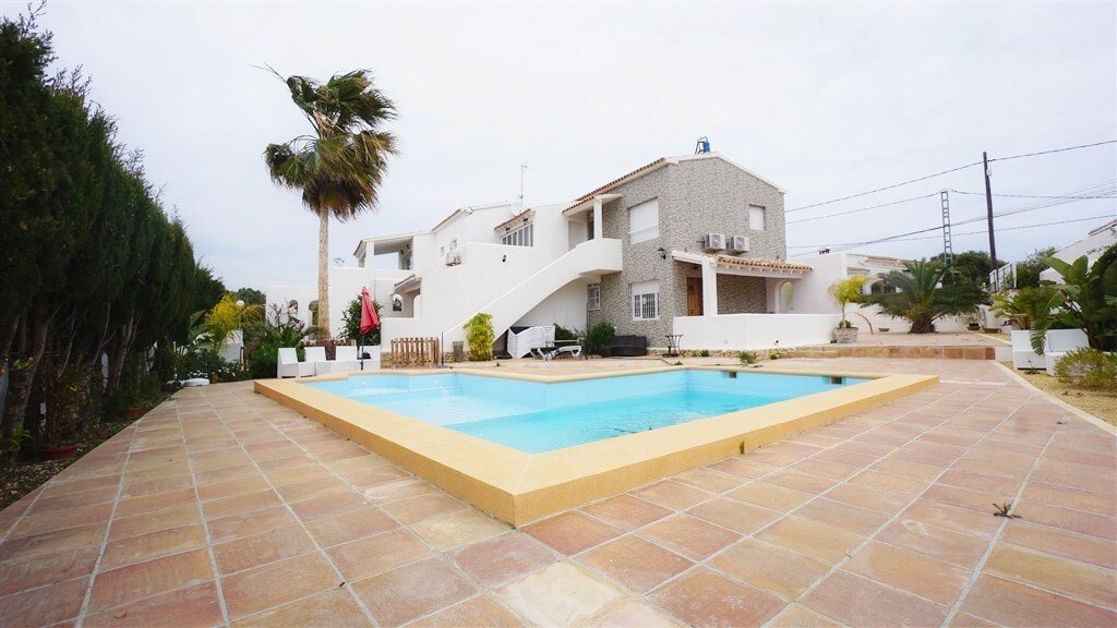 House in Calp / Calpe, Valencian Community, Spain 1 - 12581531