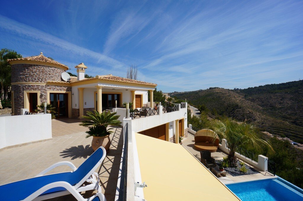 House in Calp / Calpe, Valencian Community, Spain 2 - 12581448