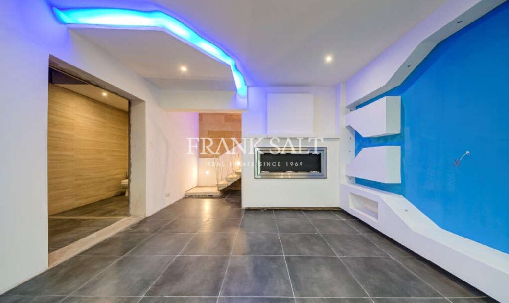 Vittoriosa, Converted Townhouse In Saint Julian's, Malta For Sale