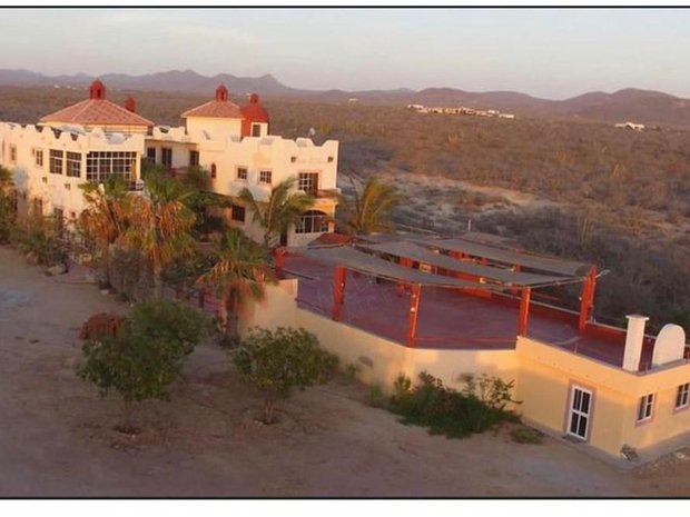 Casas de lujo para comprar en El Pozo de Cota, Baja California Sur, México  | JamesEdition