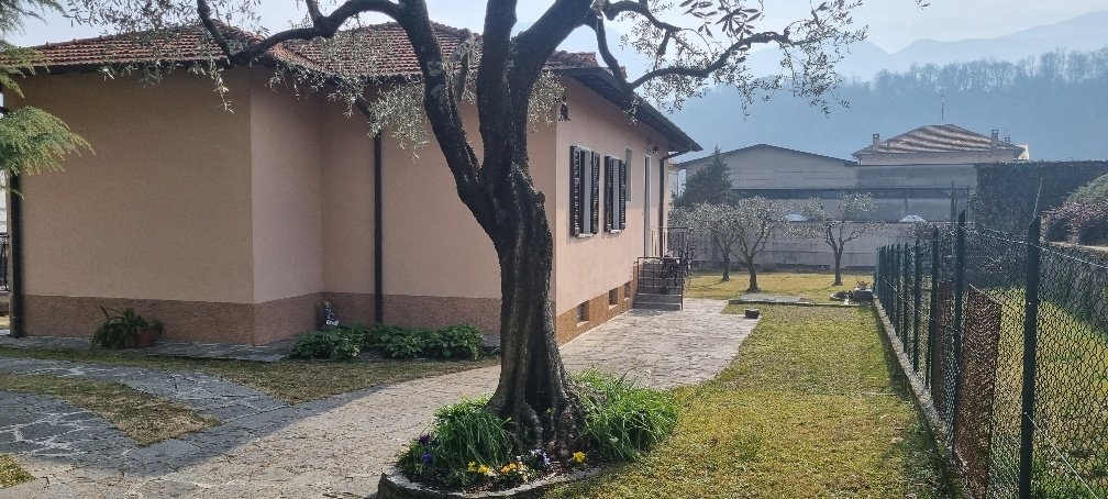 Maison à Lenno, Lombardie, Italie 2 - 12582510