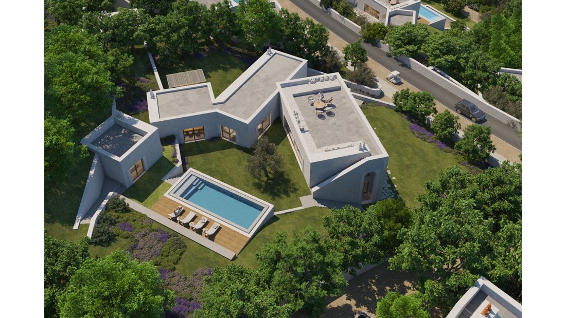 Luxury 6 Bedroom Villa With Pool, Garden Located In Querença, Algarve