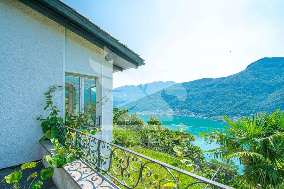 Romantica Villa Vista Lago Adatta Per Vacanze In Morcote, Ticino