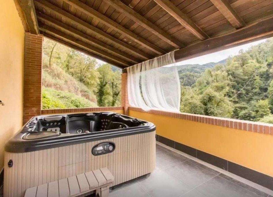 Estate in Gallicano, Tuscany, Italy 3 - 12584835