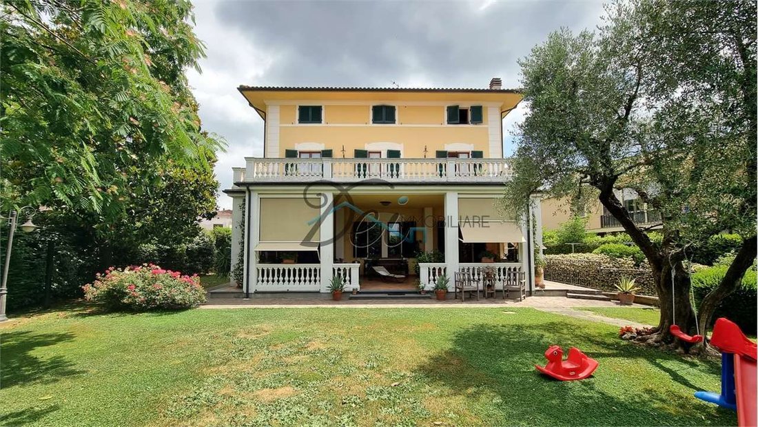 Villa in Castelfranco di Sotto, Tuscany, Italy 3 - 12585291