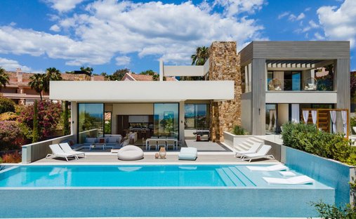 Villa in Marbella, Andalusia, Spain 1