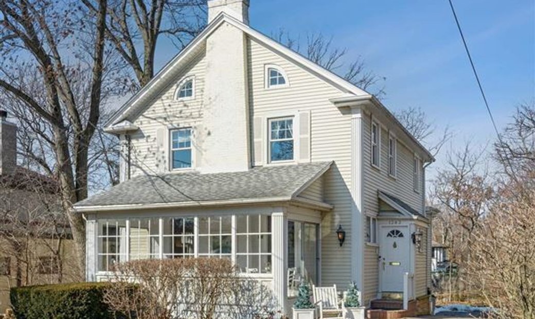 Beautiful Home In The Heart Of Hubbard Woods In Il, United