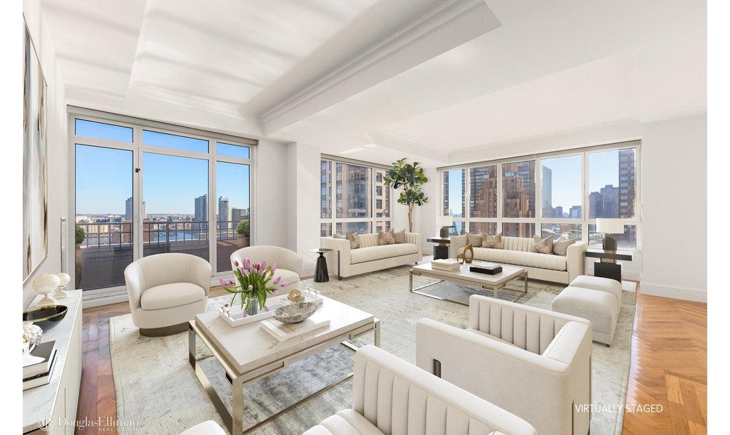 Condo New York In New York, New York, United States For Sale (12590714)