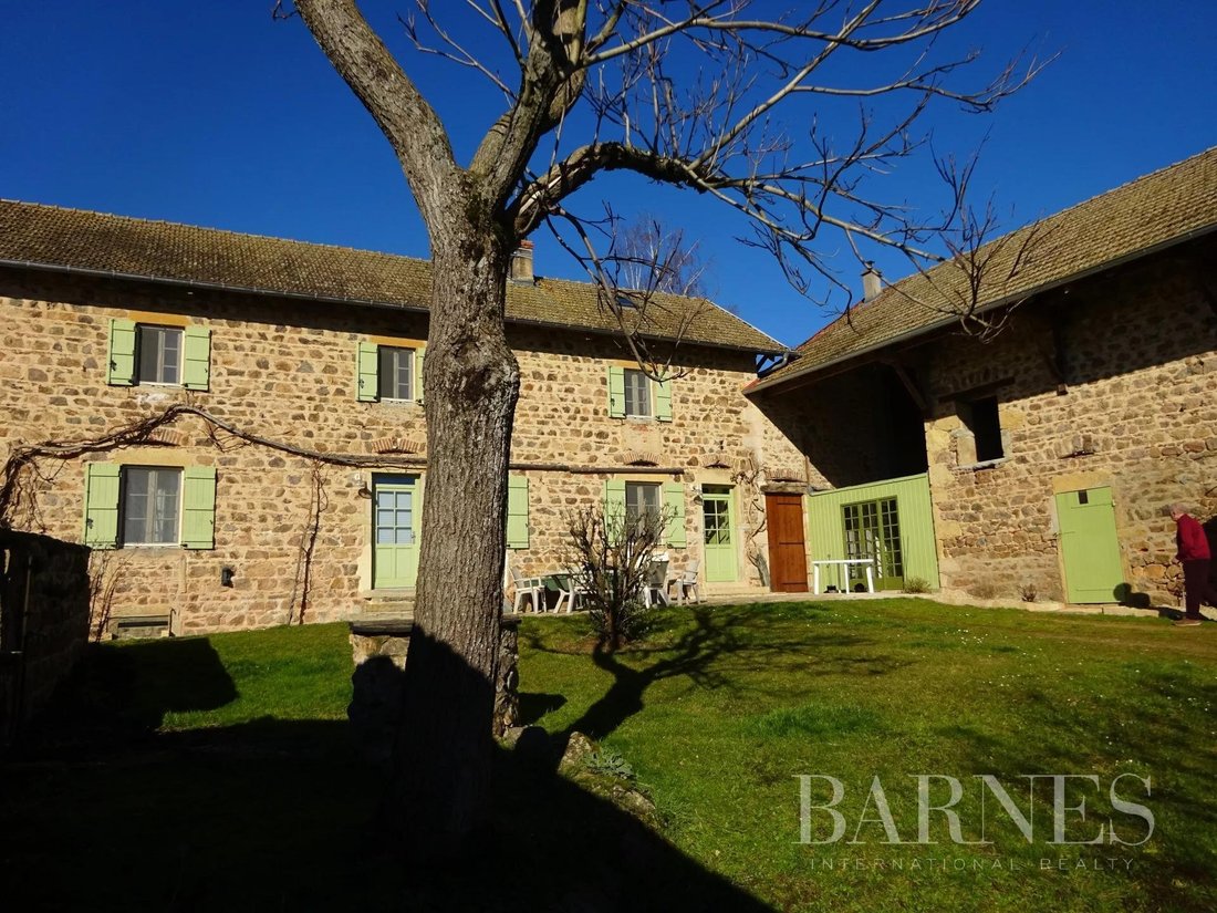 Saone Et Loire Old Farmhouse Large In Cluny, Bourgogne Franche Comté