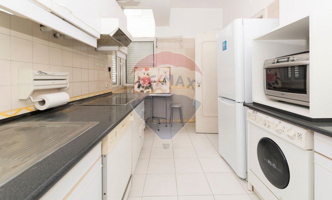 Apartment in Misericordia, Lisbon, Portugal 5 - 12590961