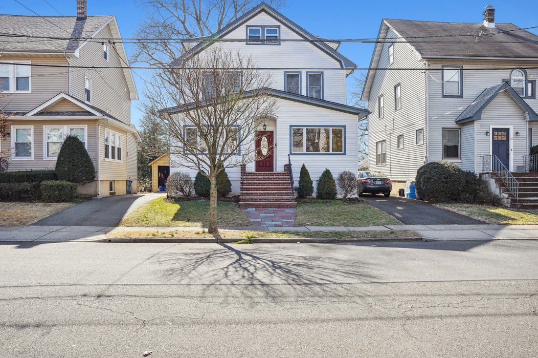 Spacious Home With Many Extras! In Nutley, New Jersey, United States