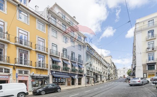Apartment in Misericordia, Lisbon, Portugal 1