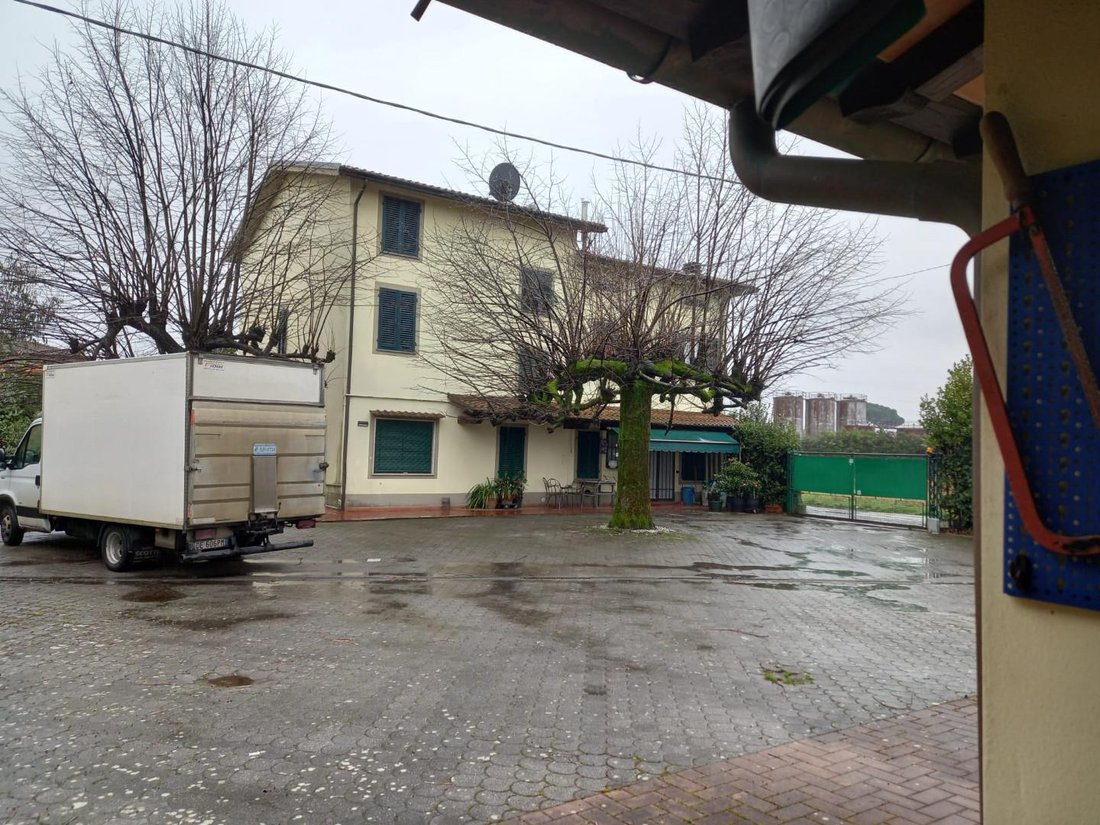 Villa in Center, Capannori, Tuscany 4 - 12591777