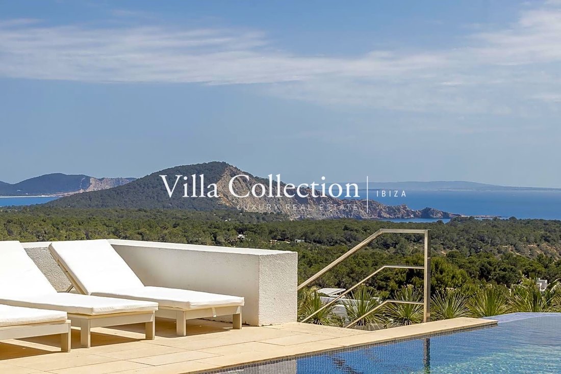 Villa in Es Cubells, Sant Josep de sa Talaia, Balearic Islands 1 - 12593428