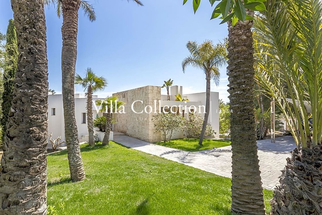 Villa in Es Cubells, Sant Josep de sa Talaia, Balearic Islands 3 - 12593428